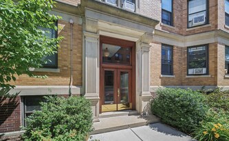 Building Photo - 6 Newport Rd