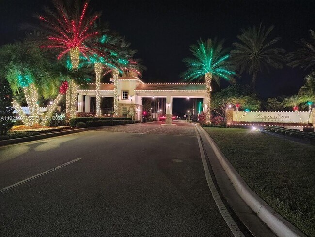 Building Photo - 15802 SW 15th St