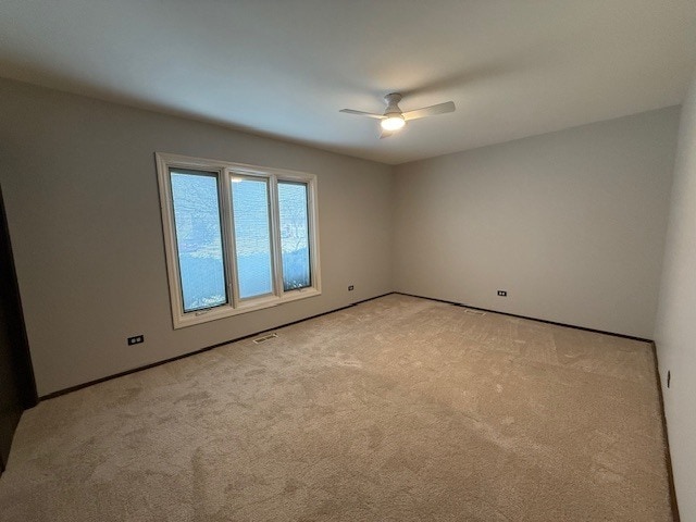 Building Photo - 810 W Lakeside Plaza