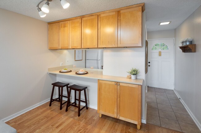 Building Photo - Makakilo Cliffs - Unfurnished 2 bedroom, 2...