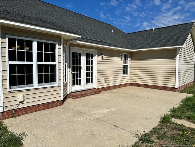 Building Photo - 345 Belmont Dr