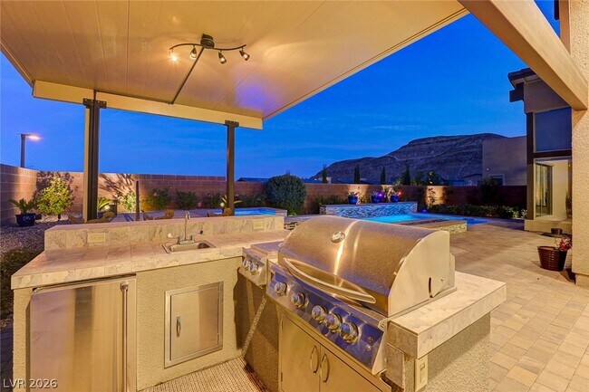 Building Photo - 6832 Apogee Ridge Ct