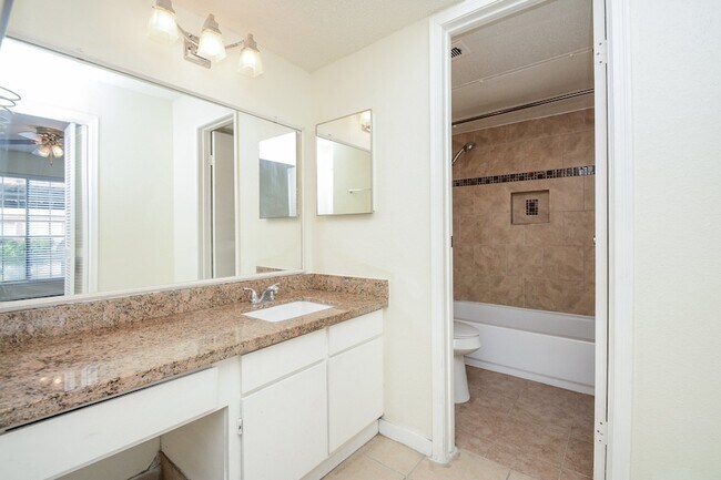Building Photo - 2120 El Paseo St