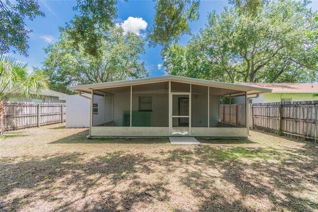 Building Photo - 1911 W St Conrad St