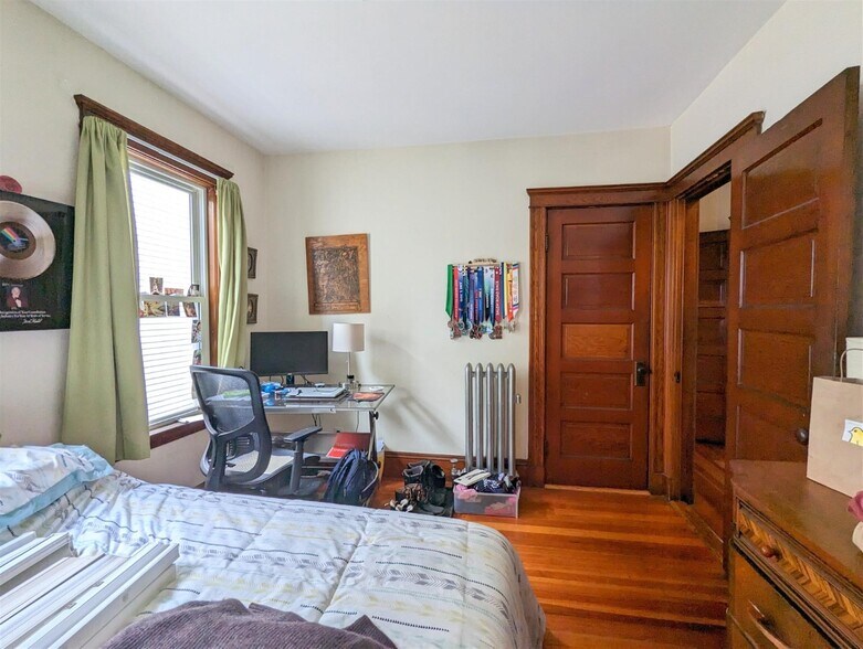 Building Photo - 95 Lowell St