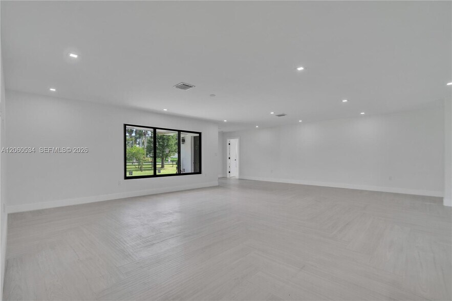 Building Photo - 17680 SW 54th St