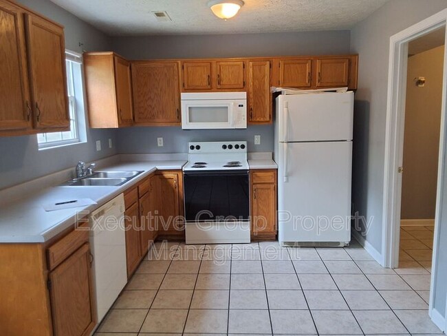 Building Photo - 1107 Northridge Dr