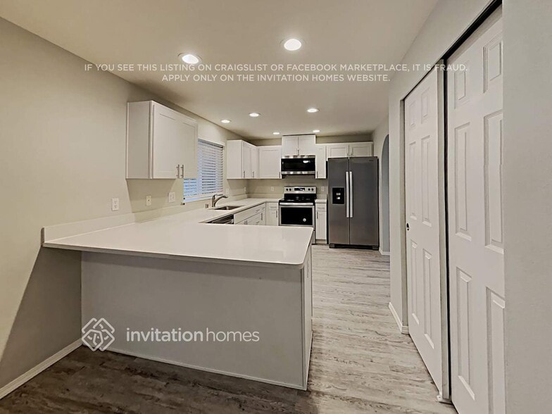 Building Photo - 1825 23rd Ave Ct SE