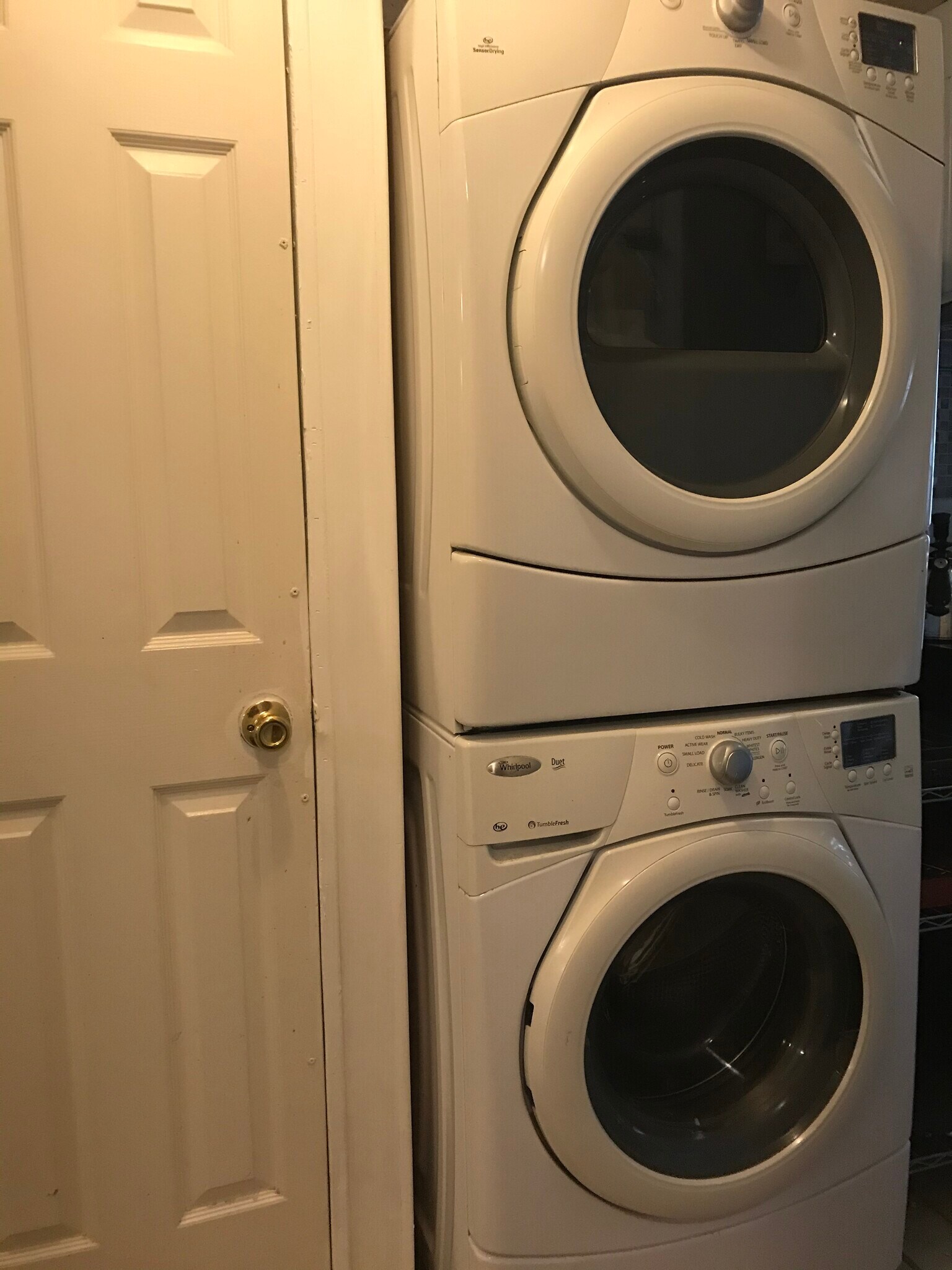 Hallway full sized washer/dryer. Linen closet. 1 of 3 storage closets. - 3000 Clarcona Road