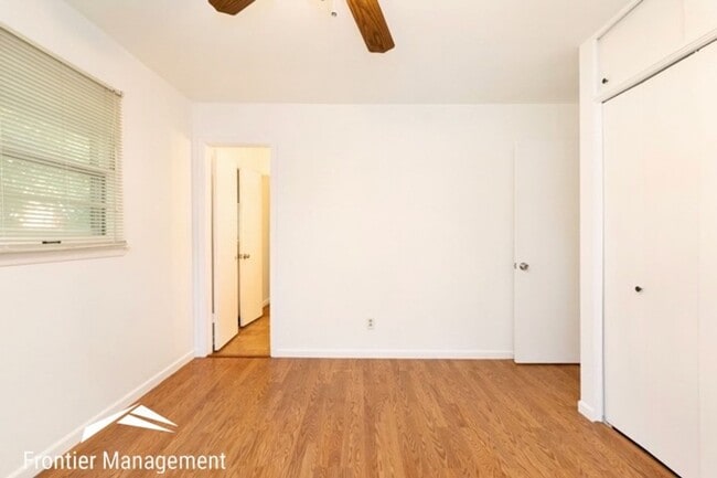 Building Photo - 1733 Vaughn Dr