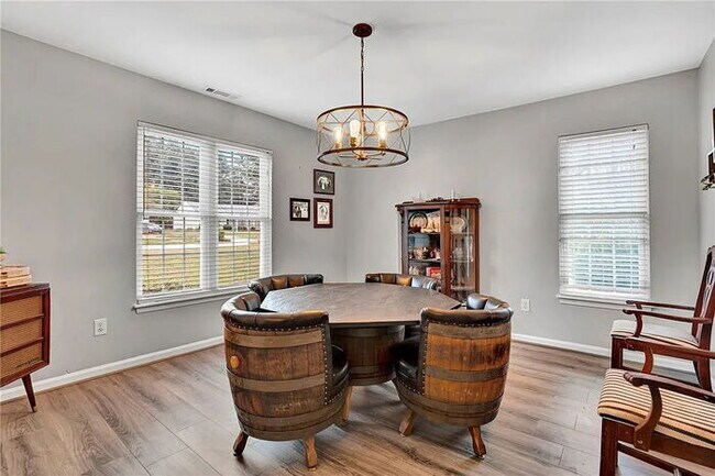 Building Photo - 175 Rock Moss Dr