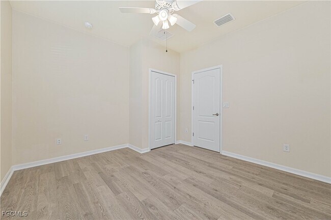 Building Photo - 8979 Water Tupelo Rd