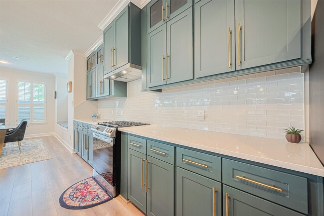 Building Photo - 1413 Whispering Pines Dr