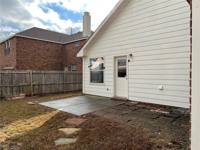 Building Photo - 1535 Sleepy Hollow Dr