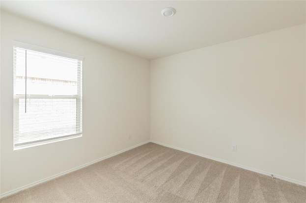 Building Photo - 1705 Avery Pointe Dr