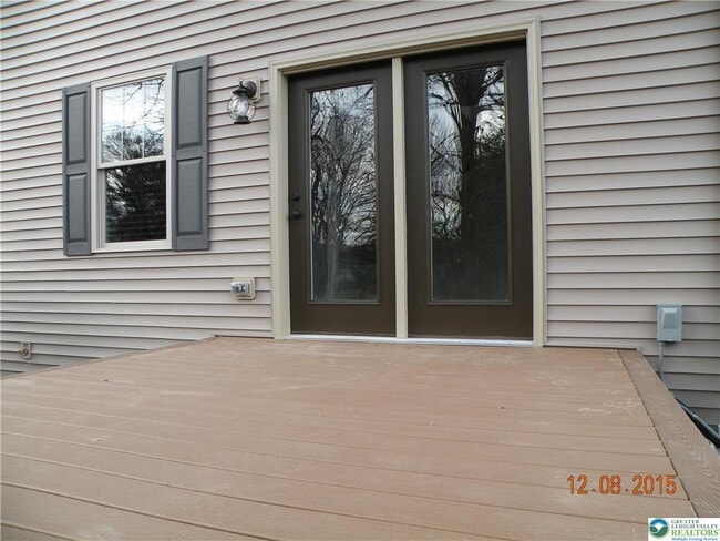 Building Photo - 607 Linden St