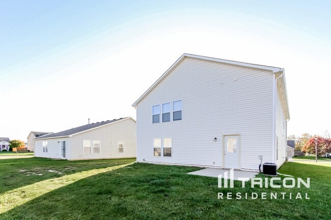 Building Photo - 453 Bridgewater Dr