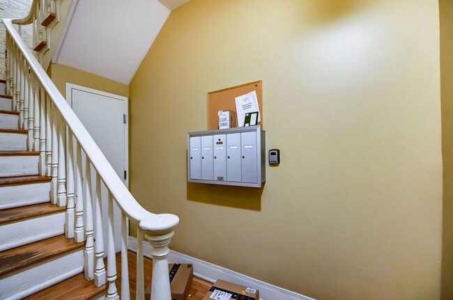 Building Photo - 1207 Republic St