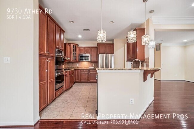 Building Photo - 9730 Athey Rd