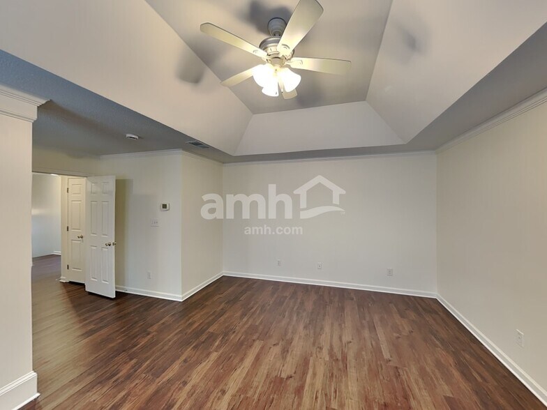 Building Photo - 11538 Laurel View Dr