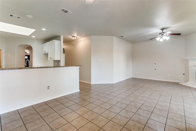 Building Photo - 2033 Frosted Willow Ln