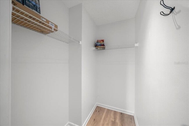 Building Photo - 2925 N Rivers Edge Blvd