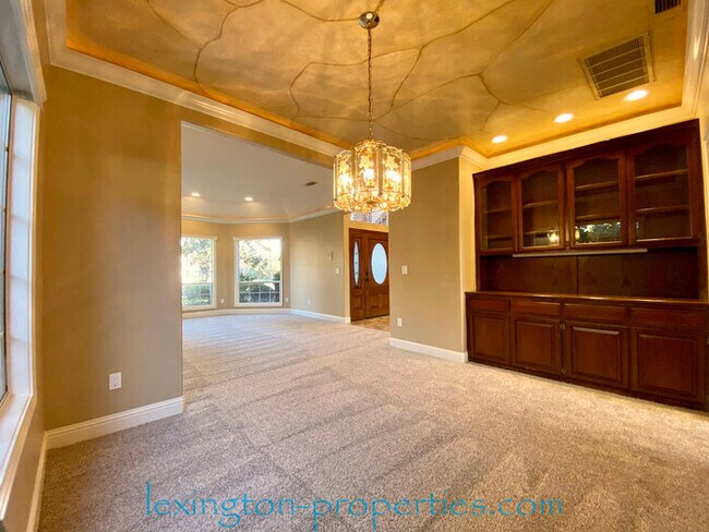 Building Photo - 149 Cascade Falls Dr