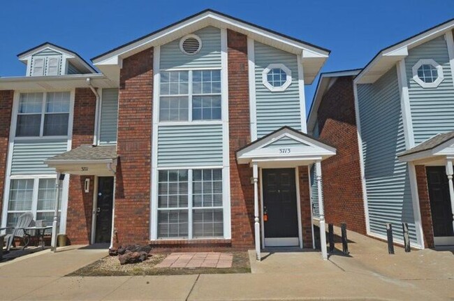 Primary Photo - 2 BED 1.5 BATH TOWNHOUSE WARR ACRES/BETHANY