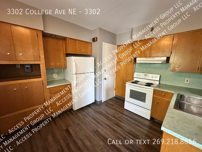 Building Photo - 3302 College Ave NE