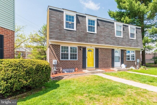 Building Photo - 37 Cardor Ct