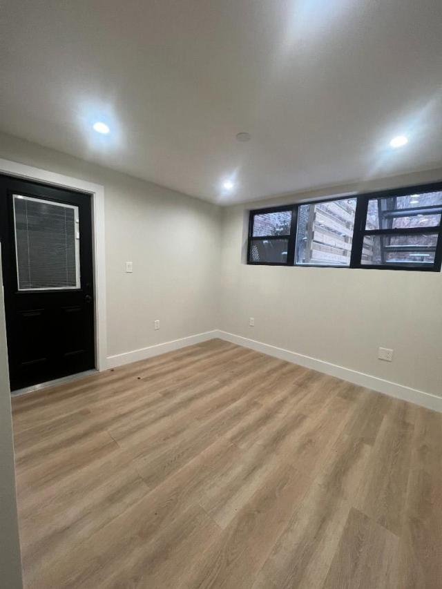 Building Photo - 2 bedroom in BROOKLYN NY 11233