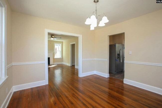 Building Photo - Charming 3-Bedroom Home in the Heart of Rosewood – Available July 2026!
