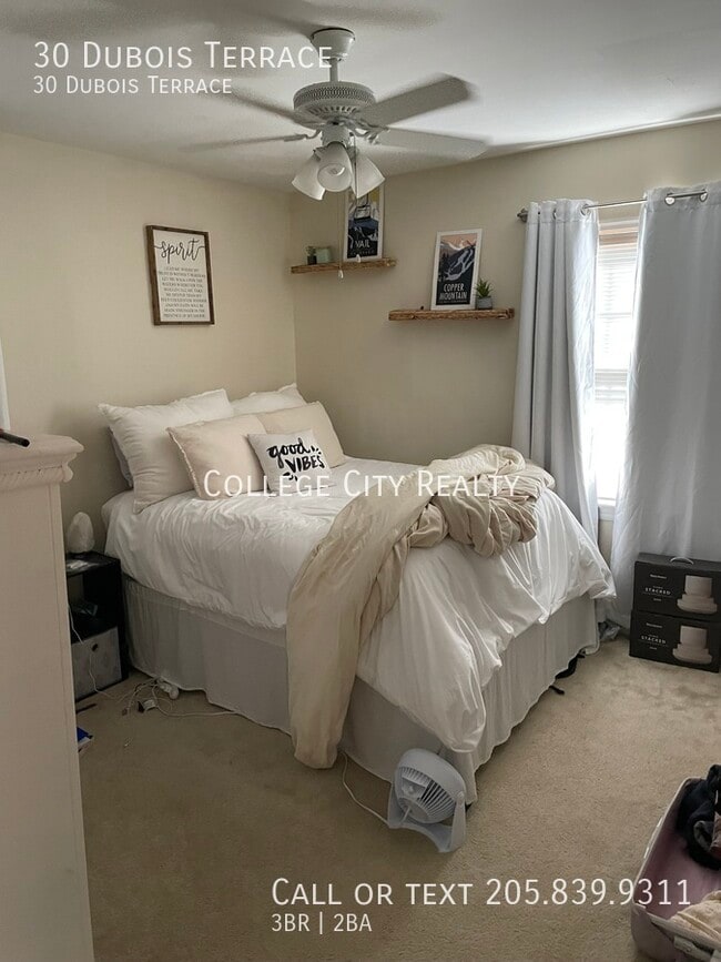 Building Photo - 30 Dubois Terrace