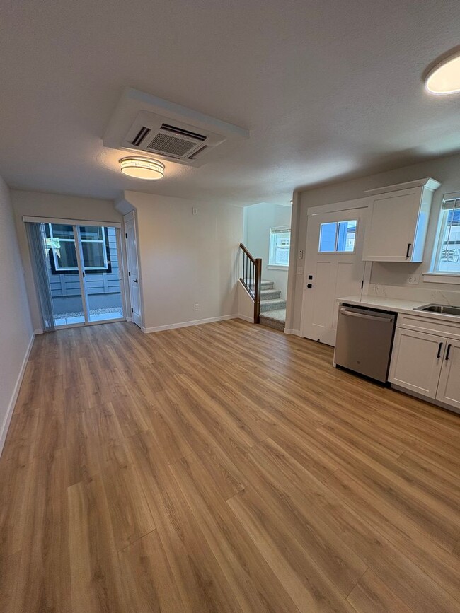 Building Photo - New Construction 3-bedroom, 2-bathroom townhouse