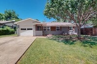Building Photo - 2949 Hollandale Ln
