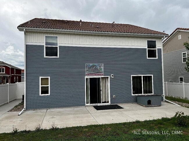 Building Photo - 7964 Campground Dr
