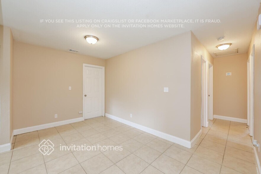 Building Photo - 7518 S Germer St