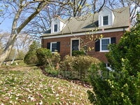 Building Photo - 10305 Ridgemoor Dr