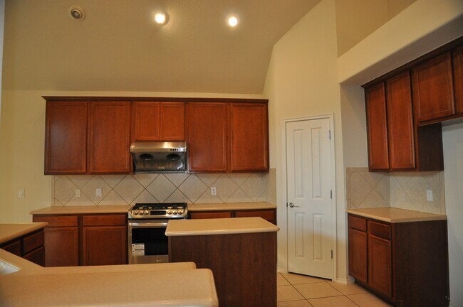 Building Photo - 5510 W Terrace Gable Cir