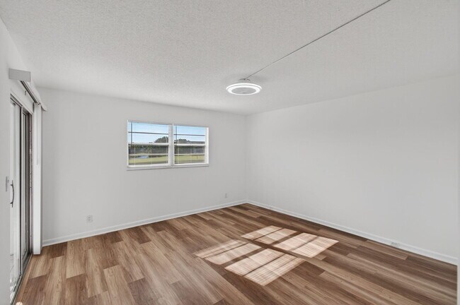 Building Photo - 3502 Bimini Ln