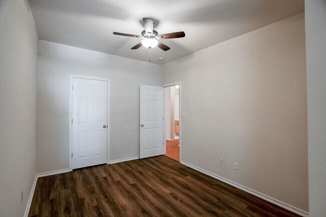 Building Photo - 4439 Hunters Lodge Dr