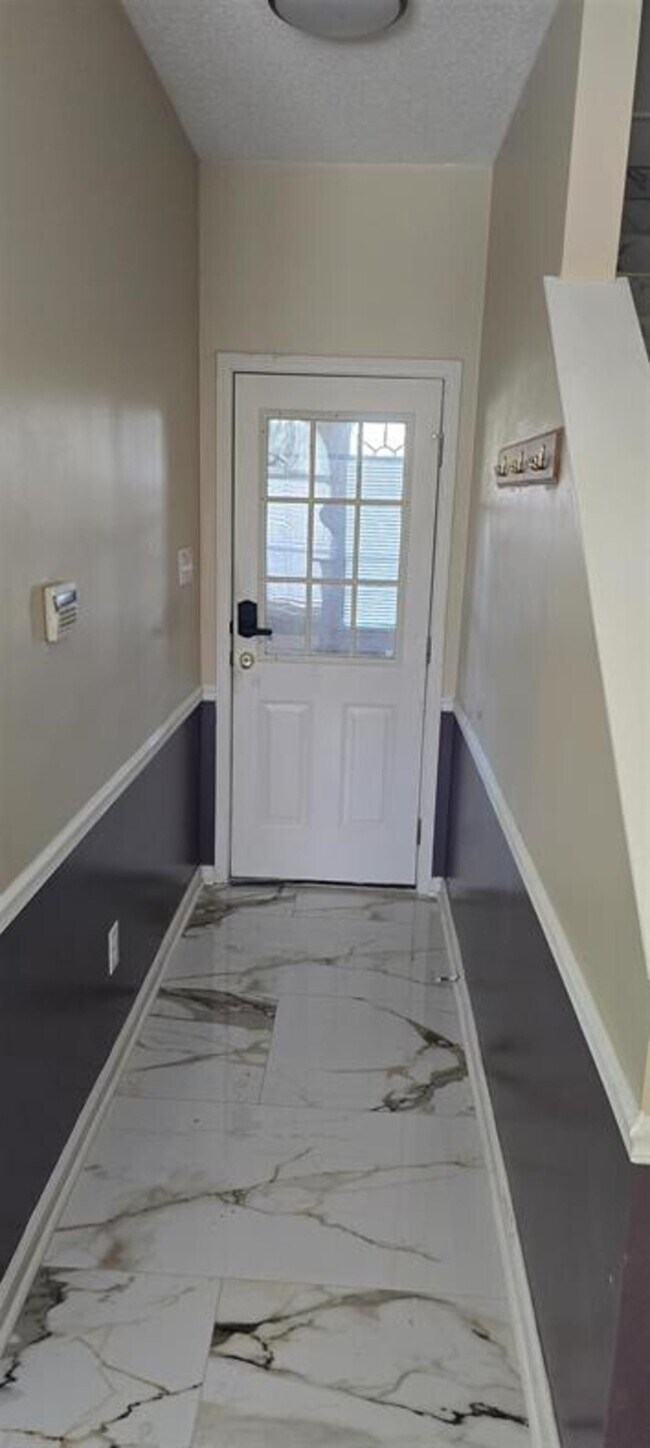 Building Photo - 5137 Jeffrey Keith Dr