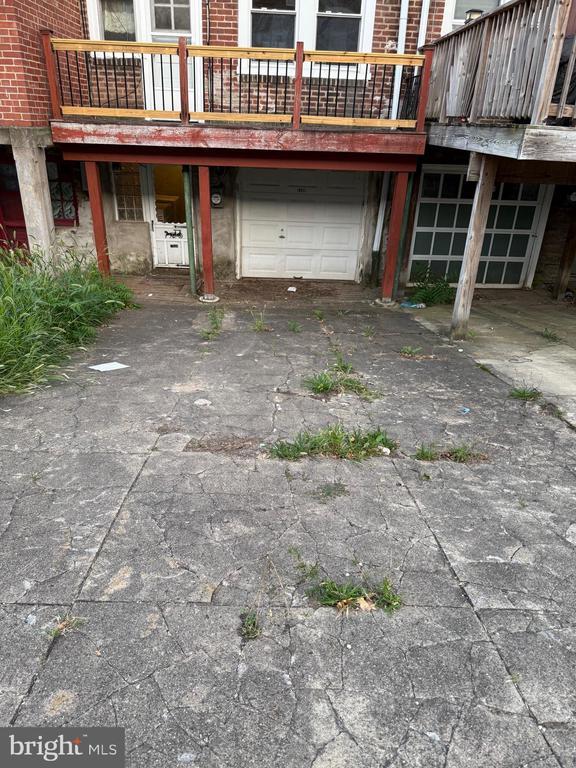 Building Photo - 5138 Akron St