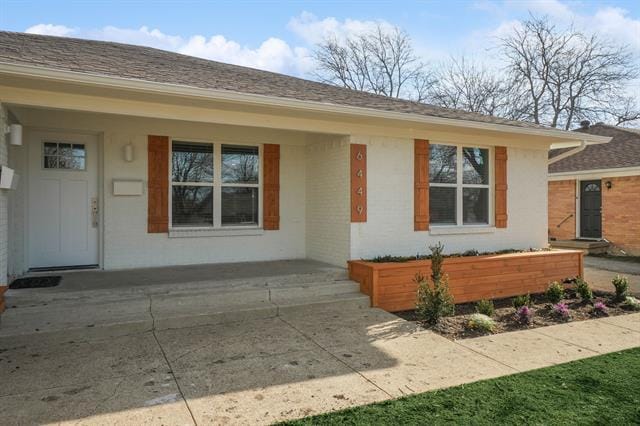 Building Photo - 6449 Lontos Dr