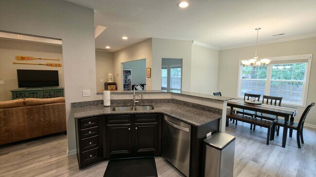 Building Photo - 55 Whitetail Cir