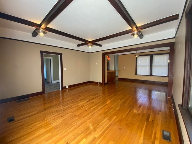 Building Photo - 3 Bedroom Home for Rent - HR Heights