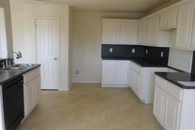 Building Photo - 5519 Red Canyon
