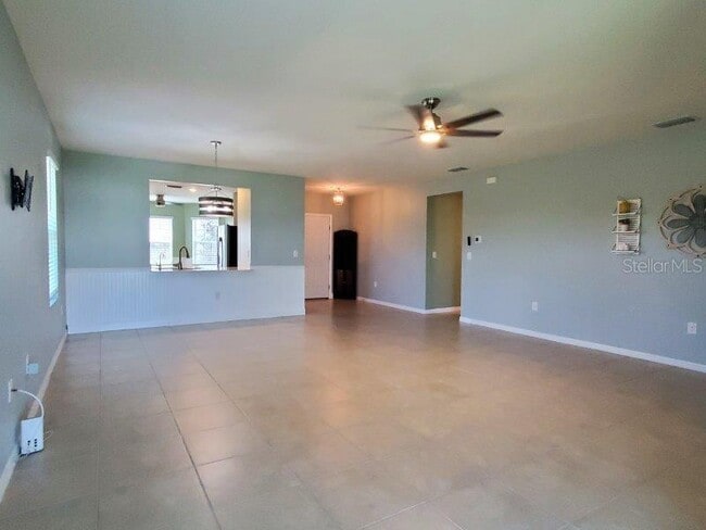 Building Photo - 3648 Pebble Terrace