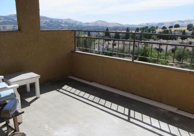 Building Photo - 745 Watson Canyon Ct