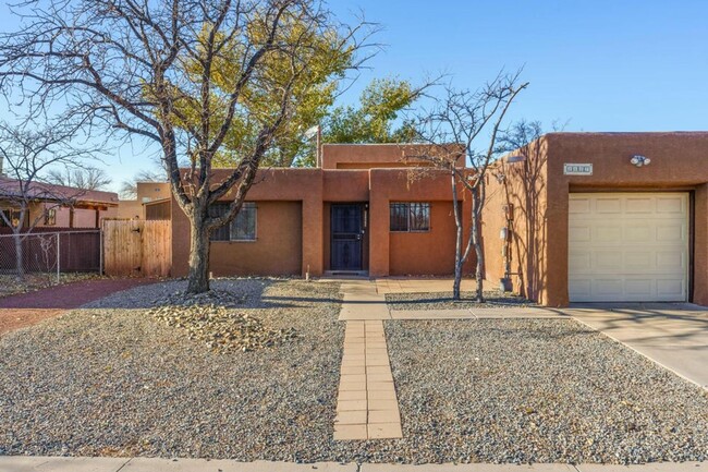 Building Photo - Charming home w/ Refrigerated Air is the p...